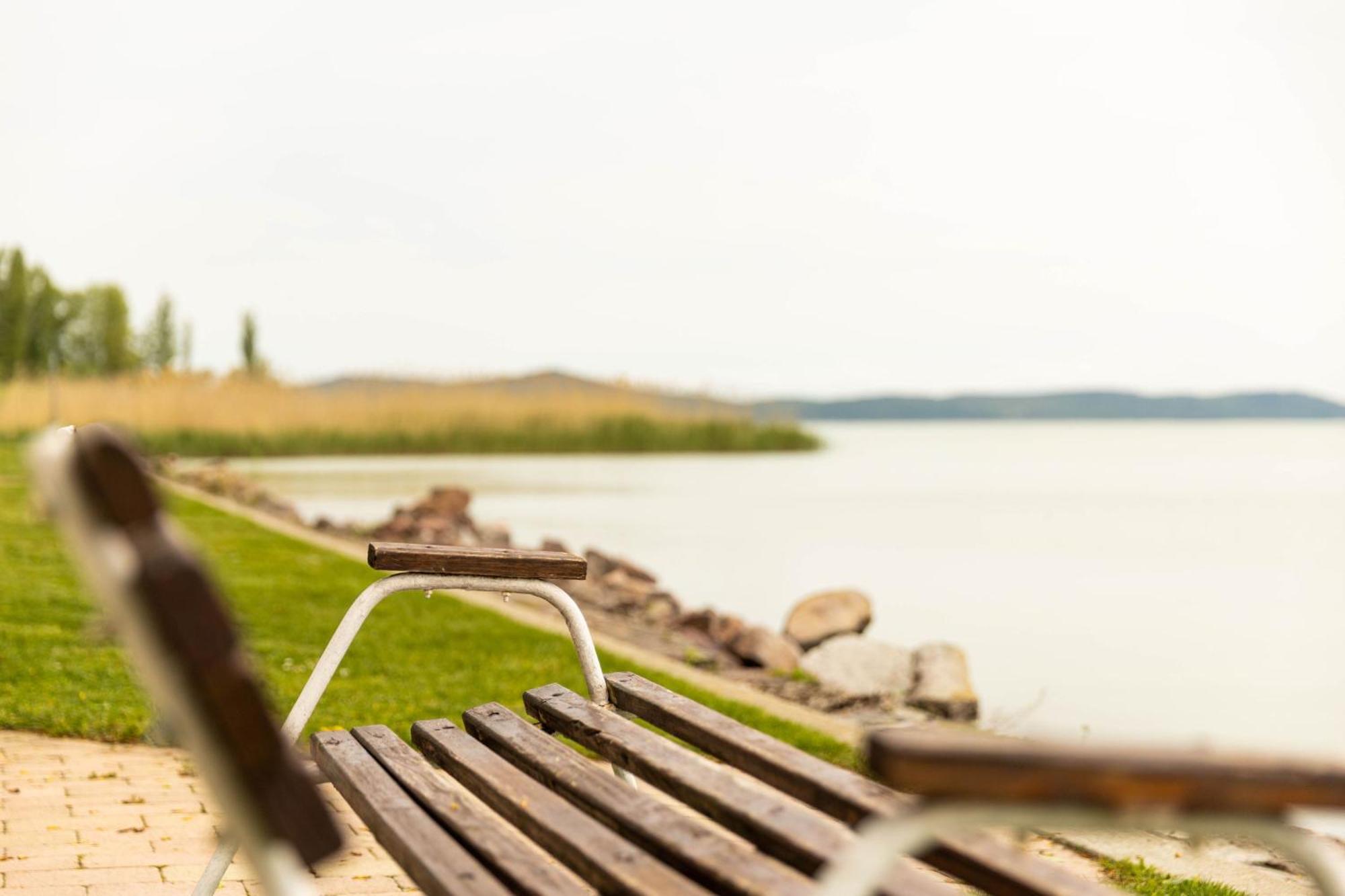 Gesztenye Nyaralópark Balatonudvari Exterior foto